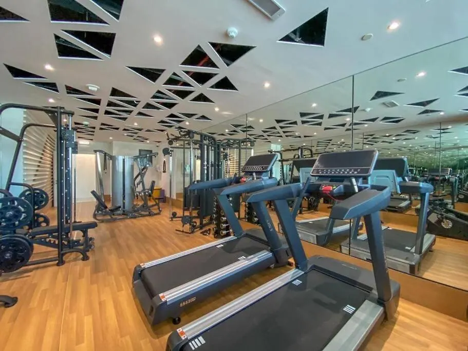 Classic Studio Apartment In Jvc - Community View 두바이