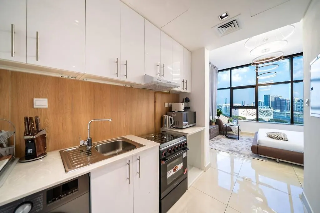 Classic Studio Apartment In Jvc - Community View Dubái